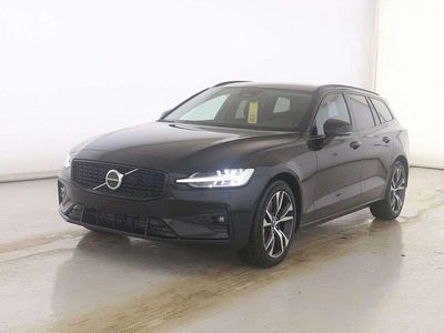 Onyx black / metallic Gebraucht 2025 Volvo V60 Plus Kombi | 37.500 € (Guter Preis)