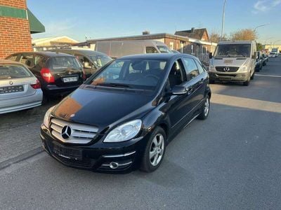 Mercedes B180
