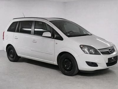 Usata Opel Zafira 140 CV (102 kW) 2011 Bianco Monovolume