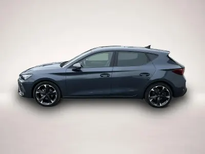 Gebraucht Cupra Leon 150 PS (110 kW) 2025 Manufacturer Limousine