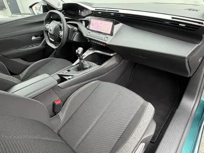 Gebraucht Peugeot 308 110 PS (80 kW) 2022 Andere farben Kombi