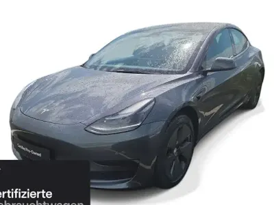 Käytetty Tesla Model 3 RWD 205 kW (279 HP) 2022 Hopea Sedan