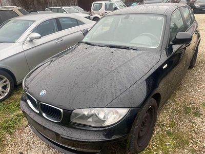 Schwarz Gebraucht 2010 BMW 116 Advantage Kleinwagen | 3.400 € (Fairer Preis)