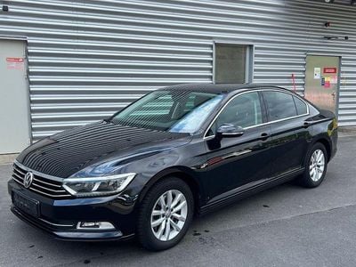 Gebraucht VW Passat Comfortline 150 PS (110 kW) 2018 Schwarz Limousine