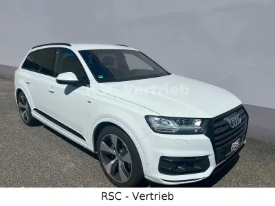 Używany Audi Q7 S-Line 272 KM (200 kW) 2016 Biały SUV