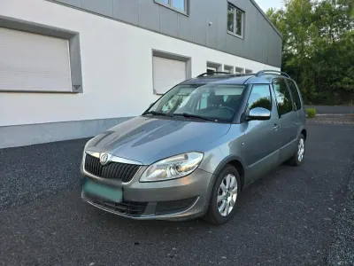 Gebraucht Skoda Roomster 90 PS (66 kW) 2011 Grau Van / Kleinbus