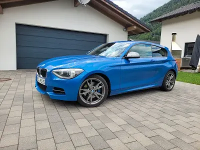 Gebraucht BMW M135 Performance 320 PS (235 kW) 2013 Blau Kleinwagen