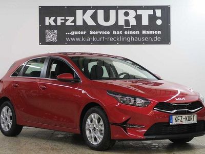 Infrarot (metallic) Gebraucht 2024 Kia Ceed Vision Kleinwagen | 18.999 € (Fairer Preis)