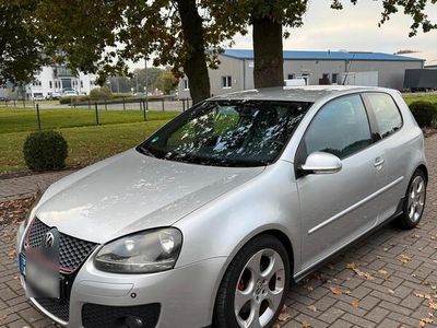 VW Golf V