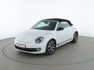 Używany VW Beetle Sport 220 KM (161 kW) 2016 Biały Hatchback