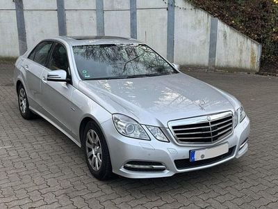 Gebraucht Mercedes E350 Avantgarde 265 PS (194 kW) 2011 Silber Limousine