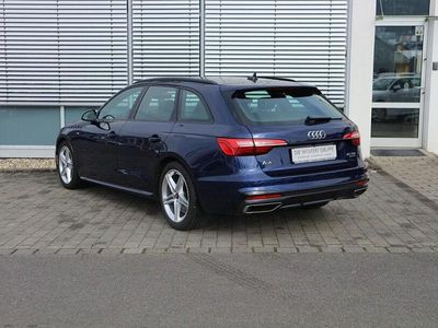 Second-hand Audi A4 S-Line 204 CP (150 kW) 2023 Albastru Break