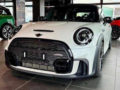 Gebraucht Mini John Cooper Works 178 PS (130 kW) 2023 Weiß Kleinwagen