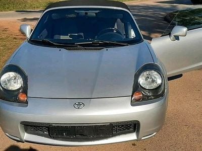 Gebraucht Toyota MR2 140 PS (102 kW) 2000 Silber Cabrio