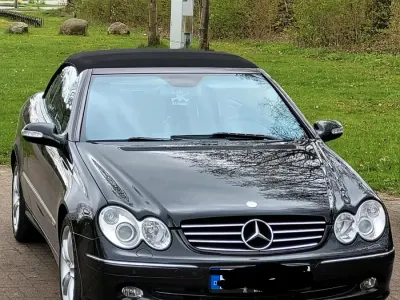 Gebraucht Mercedes CLK320 218 PS (160 kW) 2003 Schwarz Cabrio