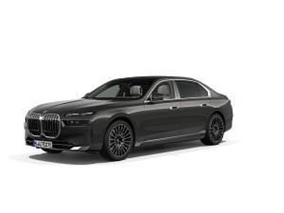 Begagnad BMW i7 Executive 400 kW (544 HK) 2025 Grå Sedan