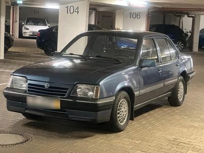 Gebraucht Opel Ascona 75 PS (55 kW) 1988 Blau Limousine