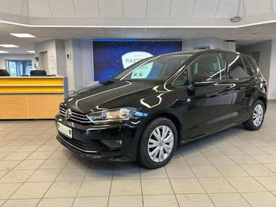 Schwarz Gebraucht 2017 VW Golf Sportsvan Sound Van / Kleinbus | 13.900 € (Fairer Preis)