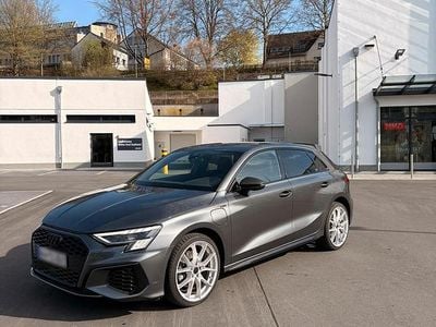 Gebraucht Audi A3 e-tron Ambiente 204 PS (150 kW) 2021 Andere farben Kleinwagen