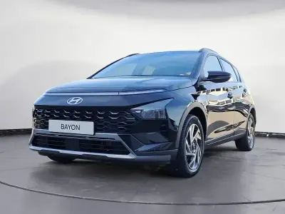 Neu Hyundai Bayon Trend 101 PS (74 kW) 2025 Schwarz SUV