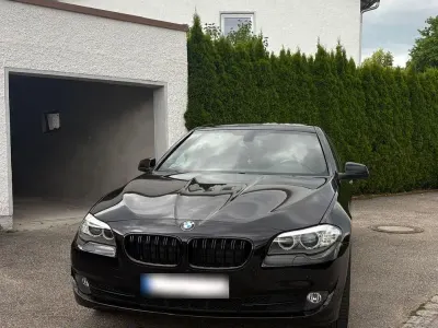 Usata BMW 530 272 CV (200 kW) 2013 Nero Berlina
