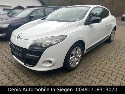 Gebraucht Renault Mégane III 110 PS (80 kW) 2011 Weiß Coupé
