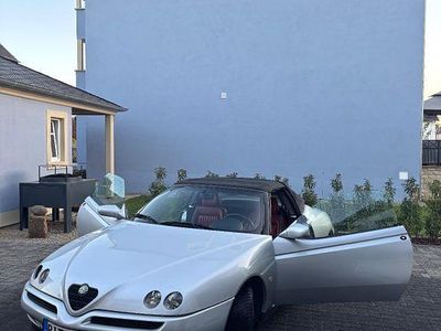 Silber Gebraucht 1997 Alfa Romeo Spider Cabrio | 7.000 € (Etwas zu teuer)
