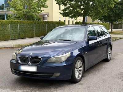 BMW 523
