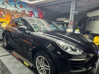 Schwarz Gebraucht 2015 Porsche Macan S SUV | 30.900 € (Fairer Preis)