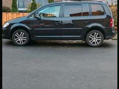 Gebraucht VW Touran 105 PS (77 kW) 2008 Schwarz Van / Kleinbus