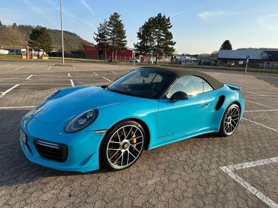 Porsche 911 Turbo S Cabriolet