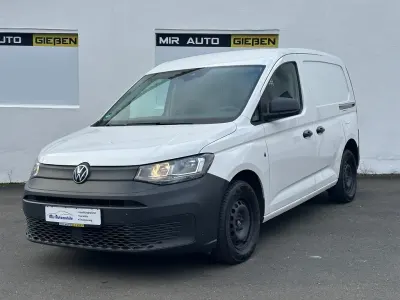 Gebraucht VW Caddy Basis 75 PS (55 kW) 2022 Weiß Van / Kleinbus