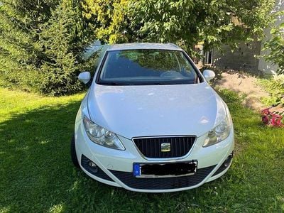 Weiß Gebraucht 2011 Seat Ibiza Copa Limousine | 4.499 € (Fairer Preis)