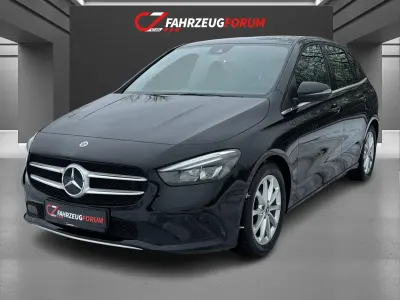 Gebraucht Mercedes B180 136 PS (100 kW) 2019 Schwarz Van / Kleinbus