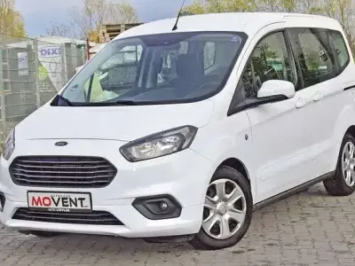 Usata Ford Tourneo Courier 101 CV (74 kW) 2019 Bianco Monovolume