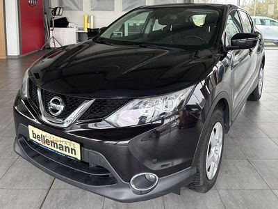 Gebraucht Nissan Qashqai Acenta 116 PS (85 kW) 2016 Violett SUV