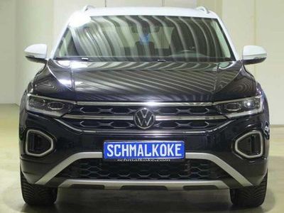 Deep black pearlescent (metallic) Gebraucht 2024 VW T-Roc Style SUV | 25.500 € (Superpreis)