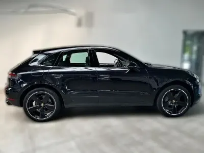 Gebraucht Porsche Macan S 354 PS (260 kW) 2019 Schwarz metallic SUV