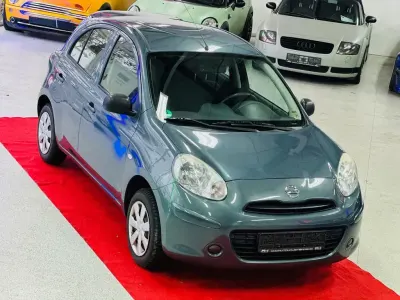 Gebraucht Nissan Micra Tekna 80 PS (58 kW) 2011 Grau Kleinwagen