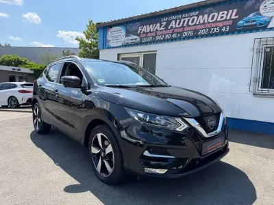Gebraucht Nissan Qashqai 360º 116 PS (85 kW) 2017 Schwarz SUV
