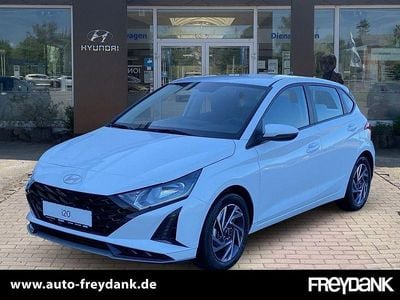 Neu Hyundai i20 Trend 101 PS (74 kW) 2025 Atlas white