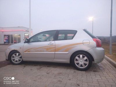 Gebraucht Toyota Corolla 90 PS (66 kW) 2002 Silber Coupé