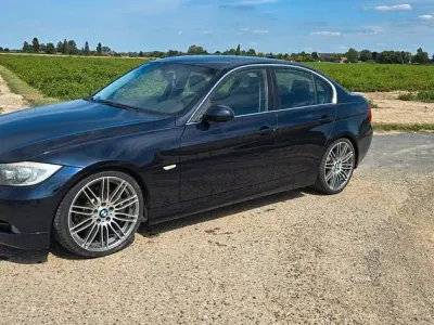 Gebraucht BMW 330 Performance 258 PS (189 kW) 2006 Blau Limousine