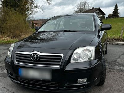 gebraucht Toyota Avensis 2.0 VVT-I