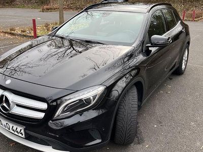 Mercedes GLA200