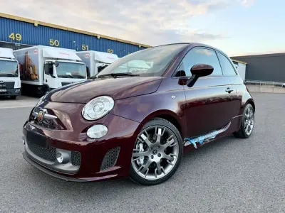 Gebraucht Abarth 695 179 PS (131 kW) 2014 Violett Kleinwagen