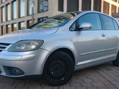 Gebraucht VW Golf V 140 PS (102 kW) 2007 Silber Limousine