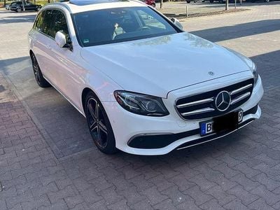 Weiß Gebraucht 2019 Mercedes E300 Kombi | 25.200 € (Fairer Preis)