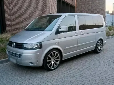 Gebraucht VW Multivan 174 PS (127 kW) 2003 Silber Van / Kleinbus