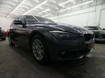 Gebraucht BMW 320 Advantage 184 PS (135 kW) 2017 Grau Kombi